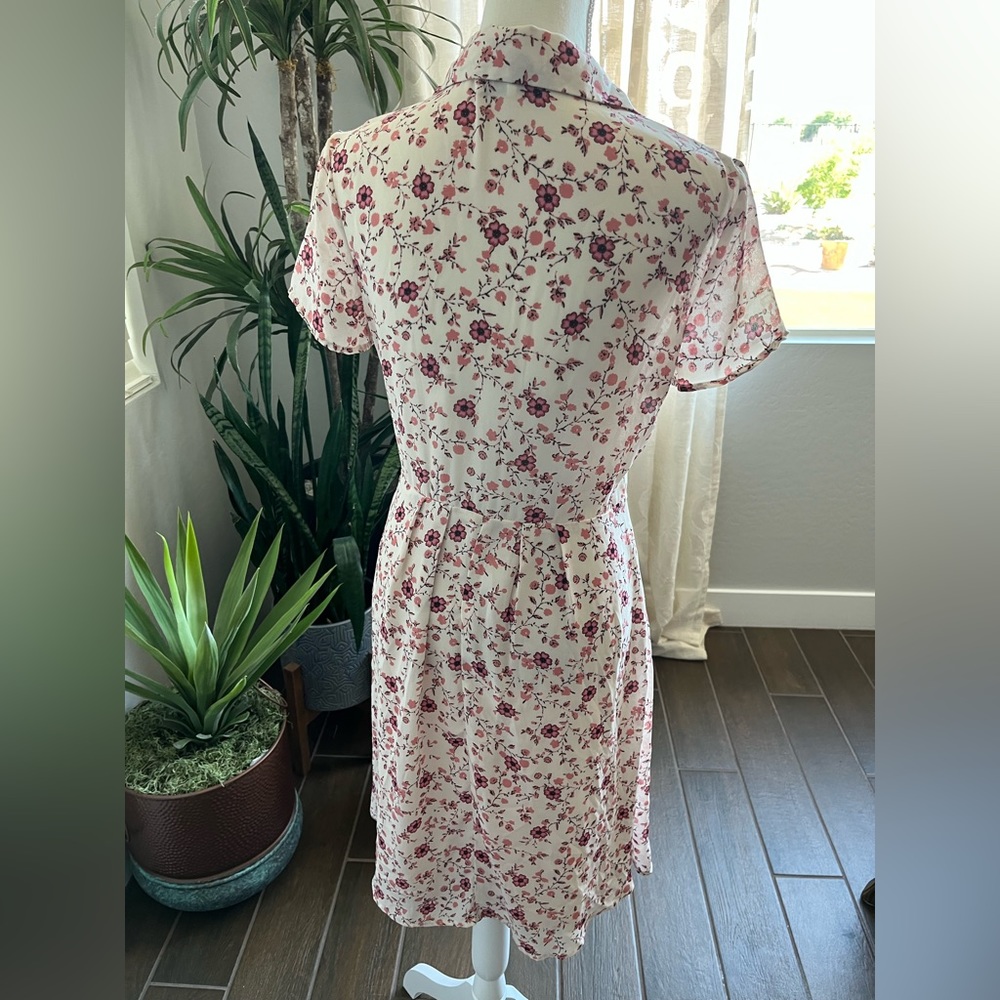 WAYF cream and pink floral shirt sleeve dress with button front sun dress - Picture 7 of 16
